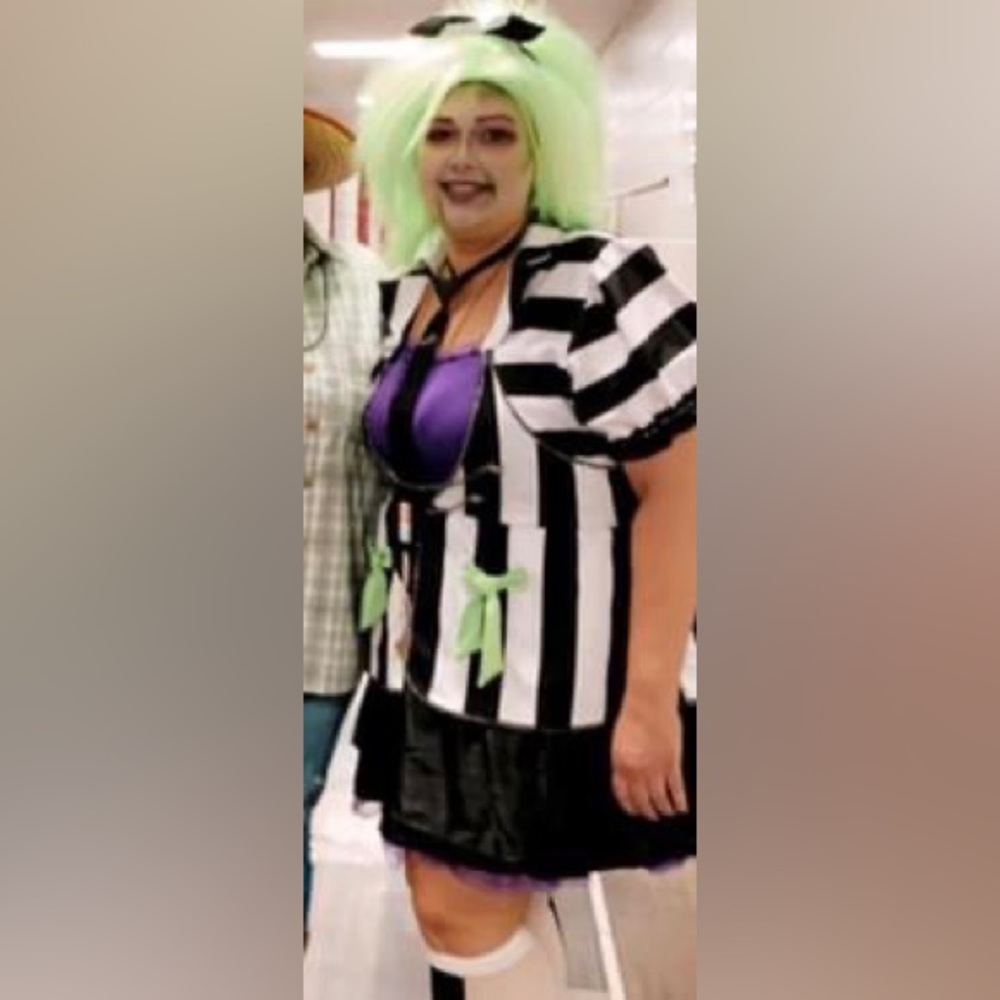 Beetlejuice PLUS Size Costume
